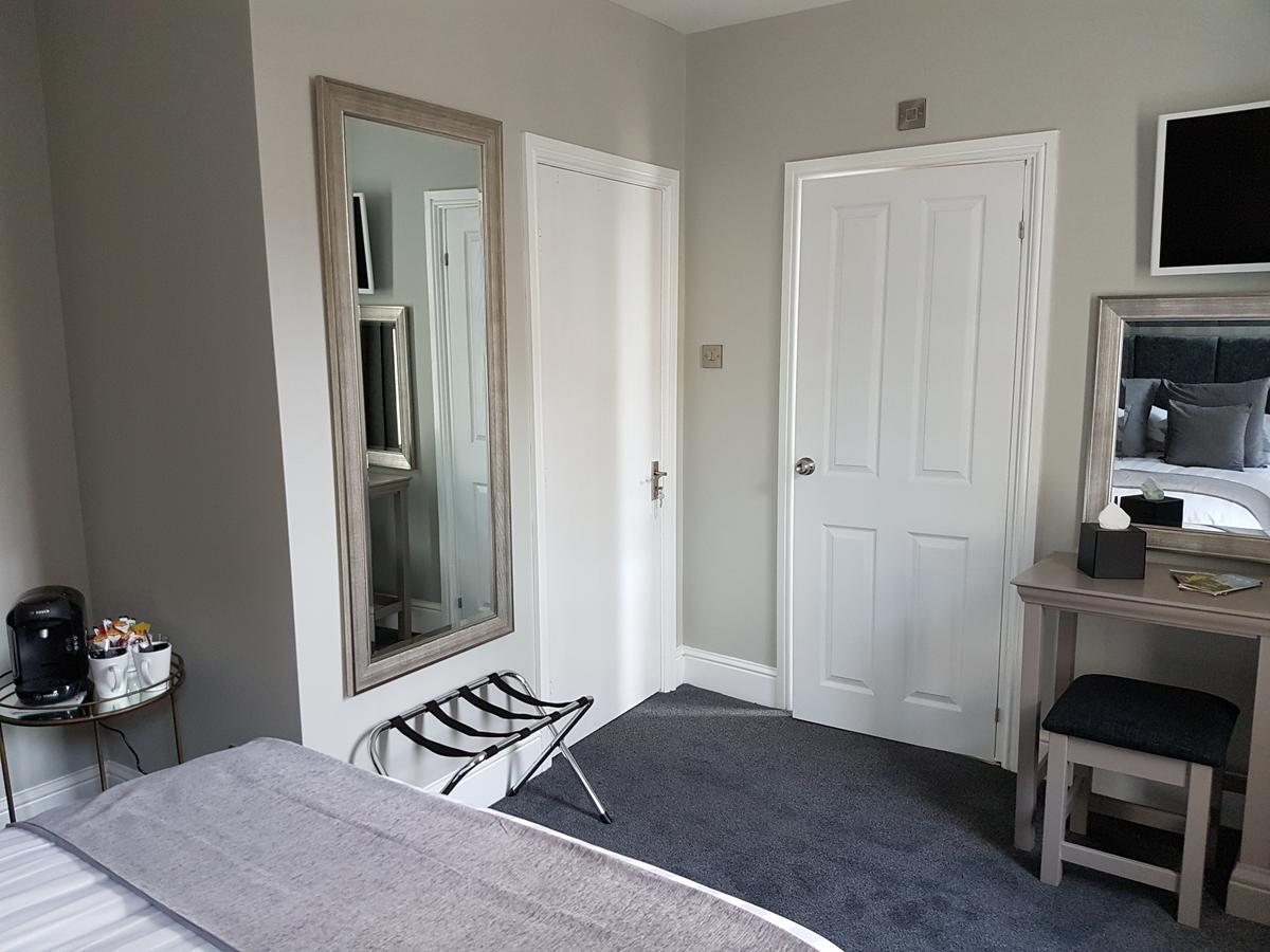 Lil'S On The Waterfront — Photos 3